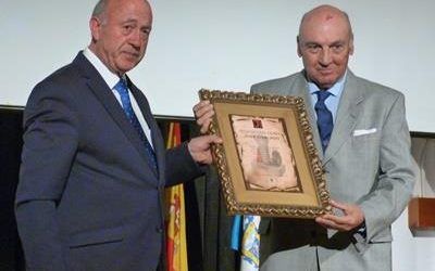 Nuestro padre y patrón homenajeado en la peña taurina José Doblado de Palos de la Frontera