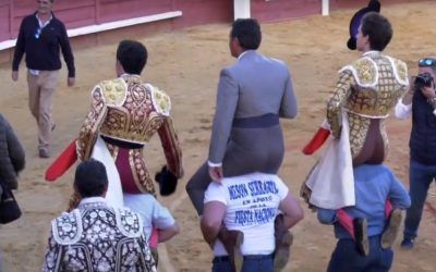 Vídeo de la triunfal corrida de Palos de la Frontera con el indulto de Español por Gines Marín