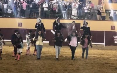 Extraordinaria corrida para rejones en Almodóvar del Campo.